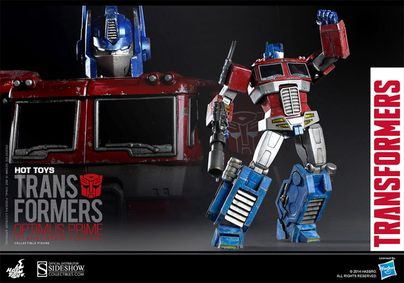 Illustration for article titled Fantastic Optimus Prime Figure Lights Our Darkest Hour